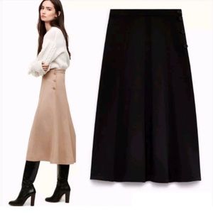 Aritzia Wilfred Elise skirt in BLACK size 4